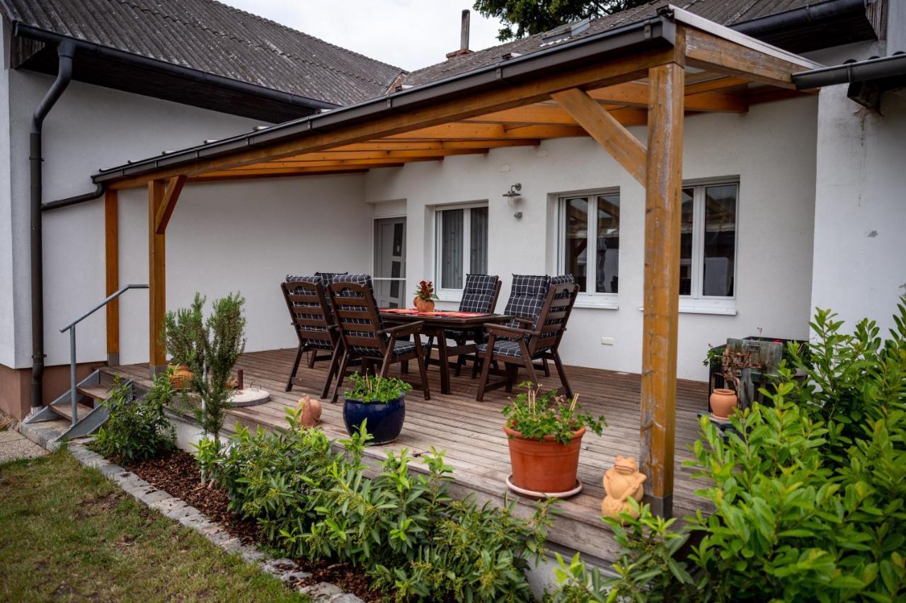 Winzerferienhaus Schueller Holiday home Purbach am Neusiedlersee